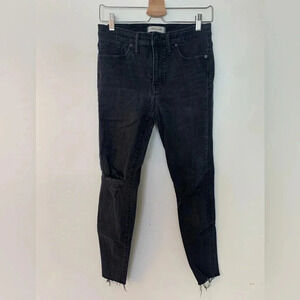 Madewell 9 Inch High Rise Distressed‎ Skinny Jeans in Black